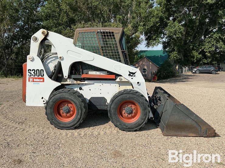 2007-bobcat-s300-image-4