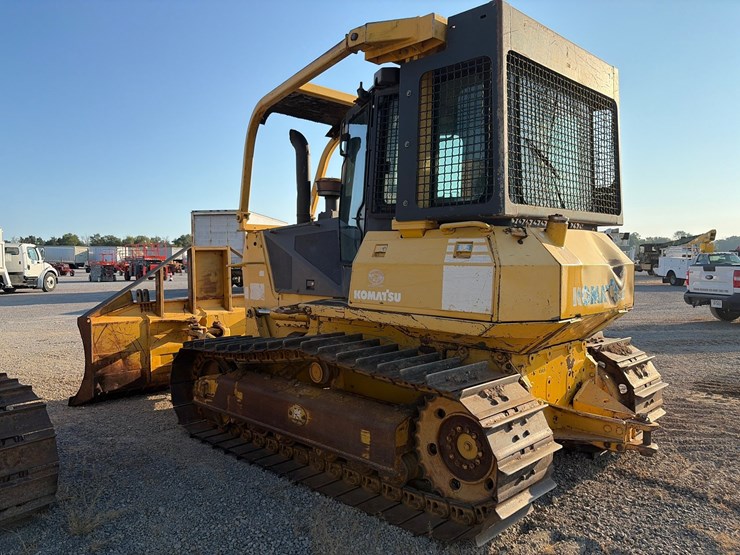 komatsu-d41e-6-image-8