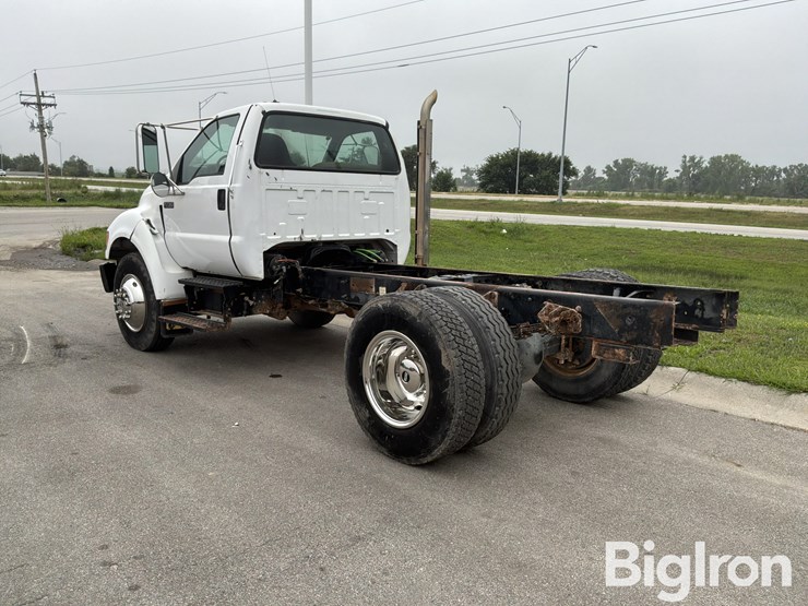 2006-ford-f750-image-7