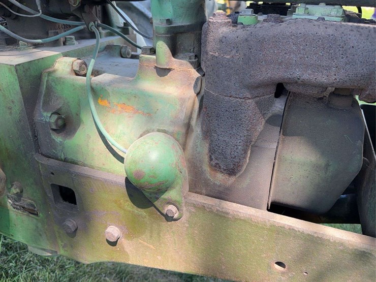 john-deere-60-image-21