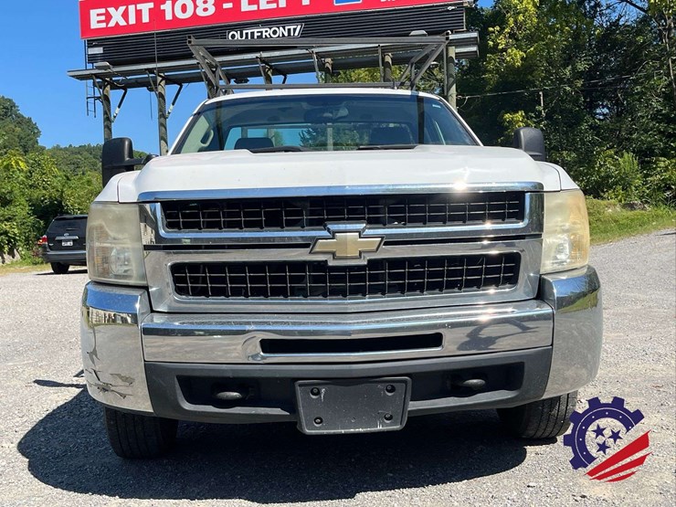 2009-chevrolet-silverado-2500-image-16