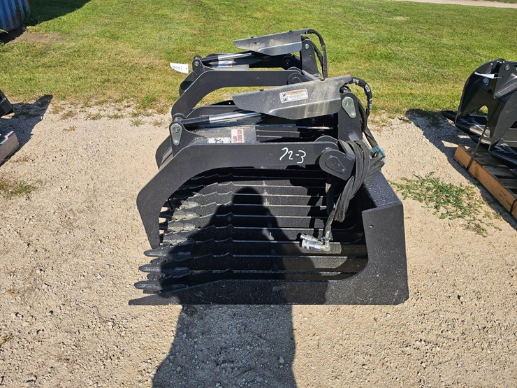stout-hd-72-3-rock-grapple-bucket-image-2