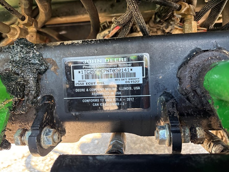 2022-john-deere-14-image-2