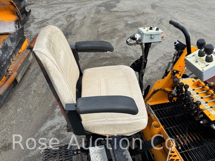 2022-leeboy-8510e-image-15