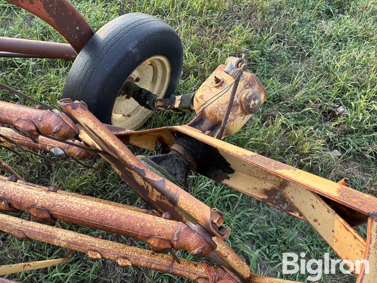 new-holland-56-image-9