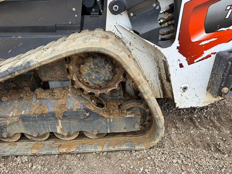 2021-bobcat-t66-image-18
