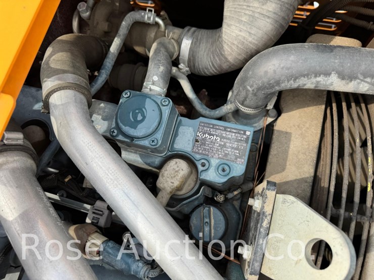 2021-leeboy-8500e-image-20