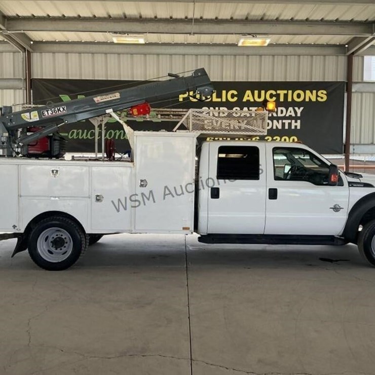 2015 FORD F550