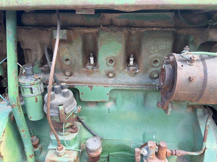 john-deere-3010-image-27