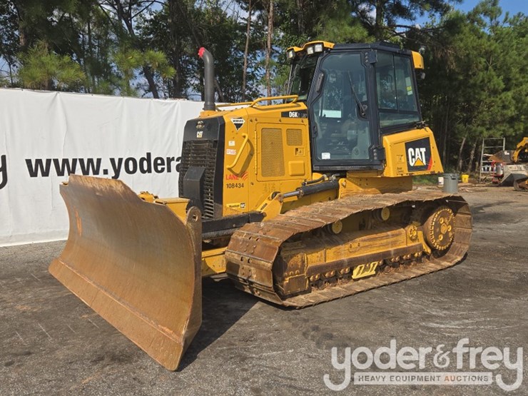 2020-caterpillar-d6k2-lgp-image-1