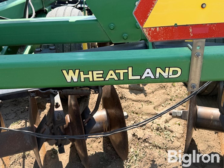 john-deere-637-image-11