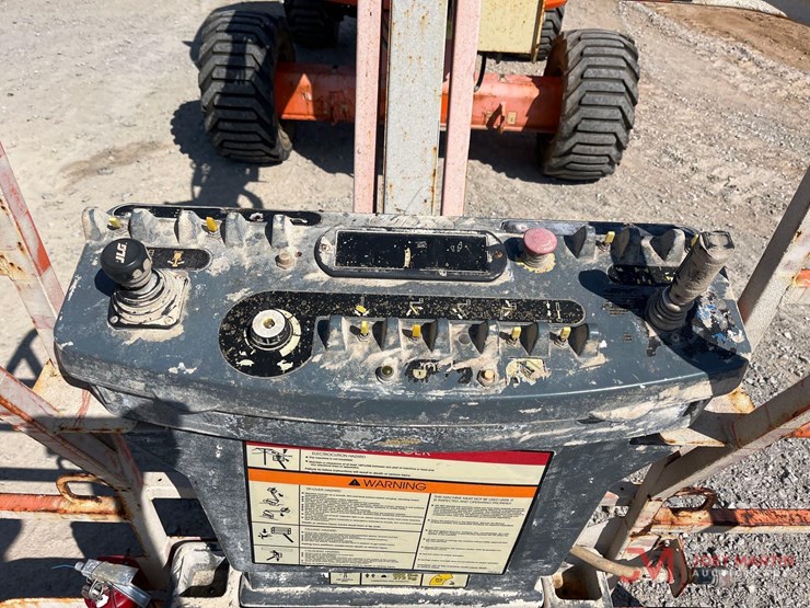 2018-jlg-450aj-image-9