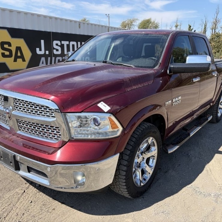 2017 RAM 1500 LARAMIE