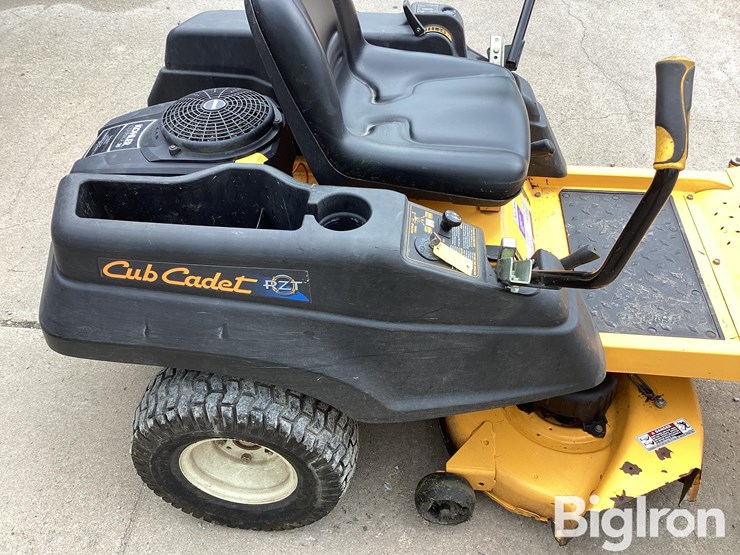 cub-cadet-rzt42-image-19