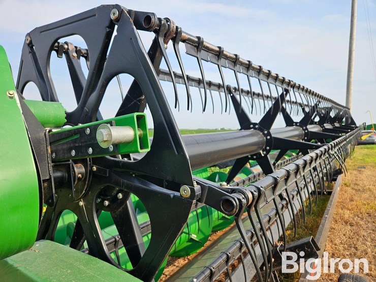 2012-john-deere-625f-image-18