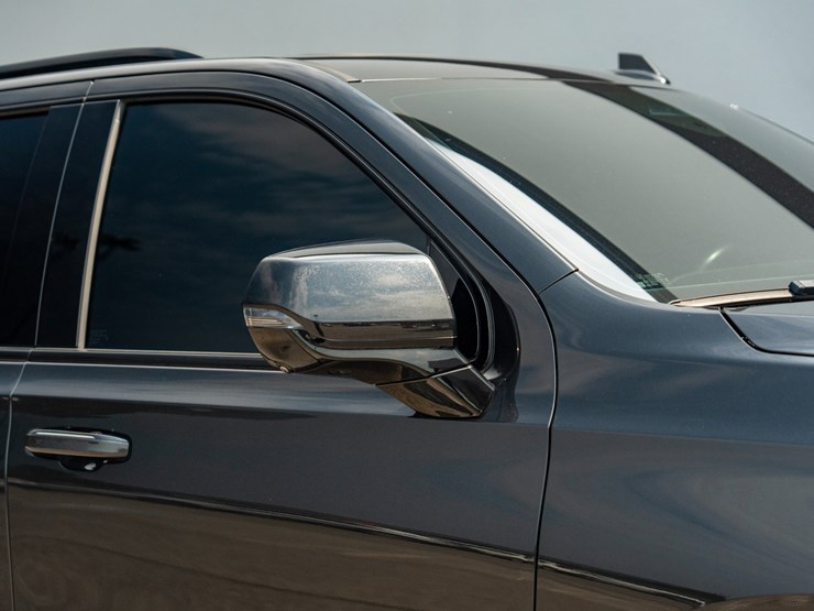 2024-cadillac-escalade-esv-image-22