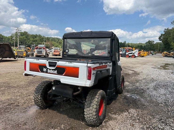 2022-bobcat-uv34-image-4