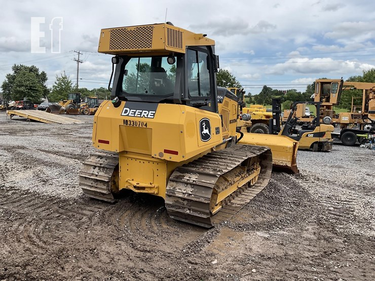 2021-deere-650k-lgp-image-4