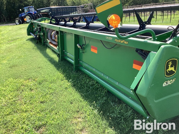 2012-john-deere-630f-image-19