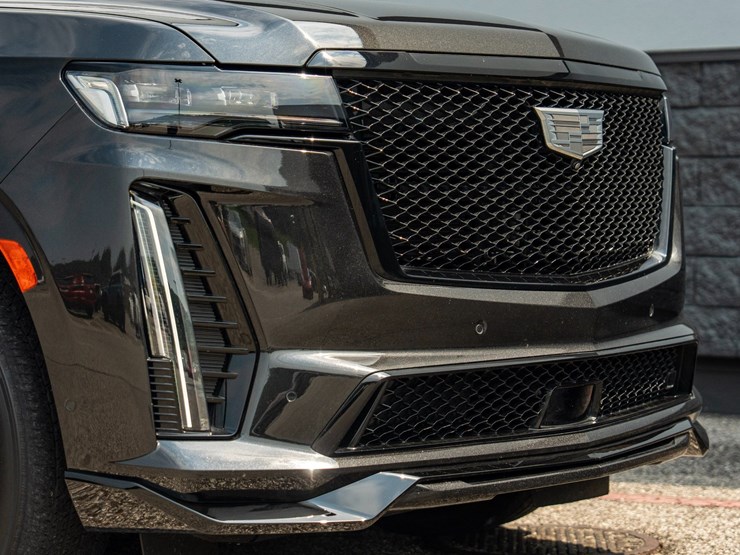 2024-cadillac-escalade-esv-image-21
