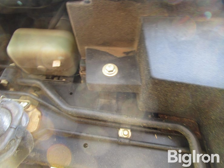 john-deere-3225c-image-13