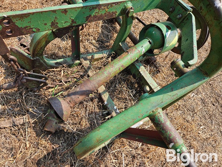 john-deere-350-image-13