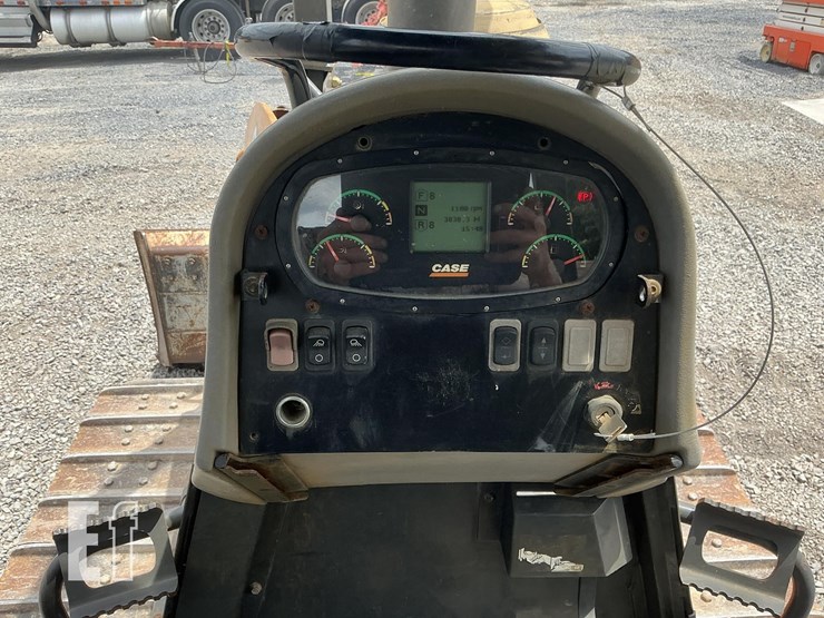 2018-case-650m-lt-image-14