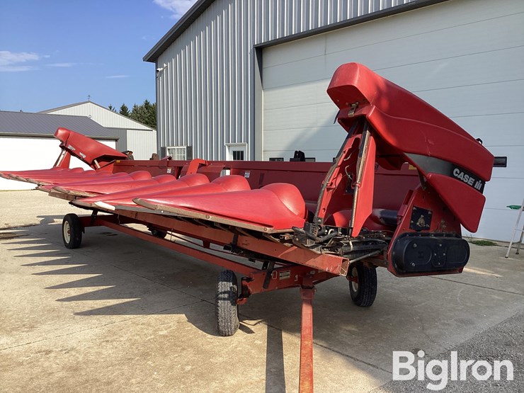2007-case-ih-2412-image-1