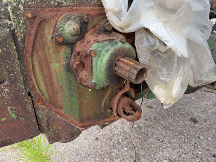 john-deere-b-image-34