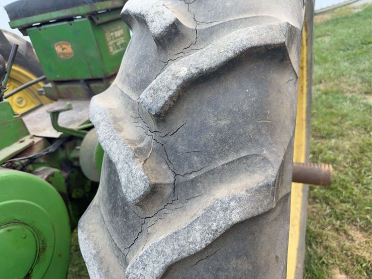 john-deere-50-image-15