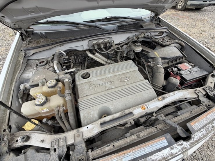 2008-ford-escape-hybrid-image-25