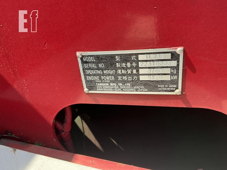 2013-takeuchi-tl230-image-18