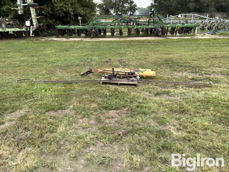gleaner-830-image-6