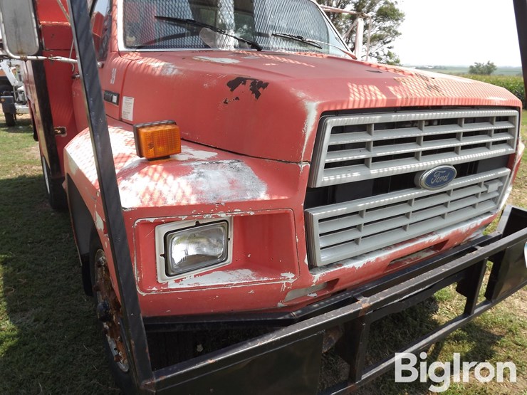1985-ford-f7000-image-11