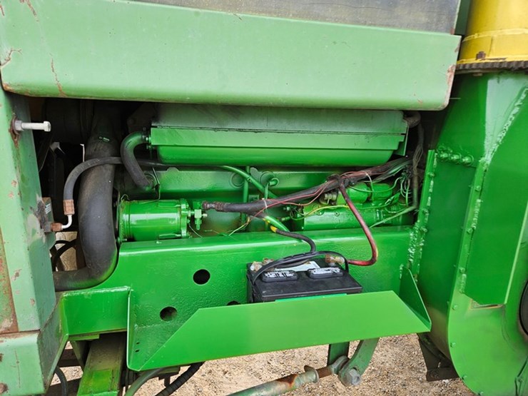 john-deere-5460-image-24