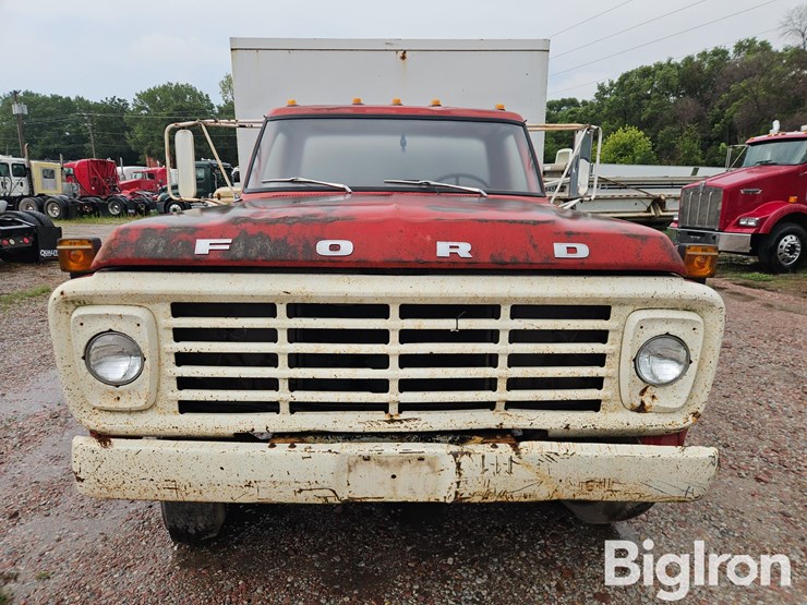 1976-ford-f600-image-10