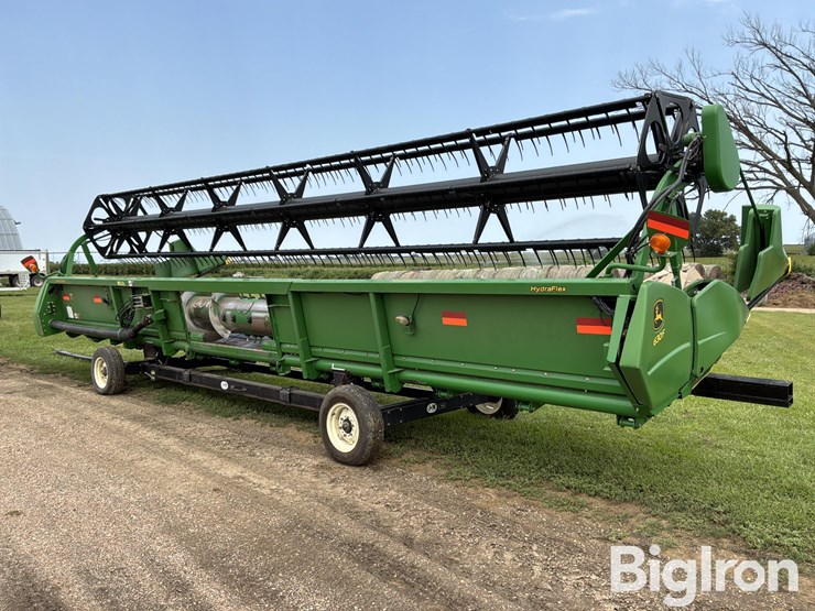 2009-john-deere-630f-image-5