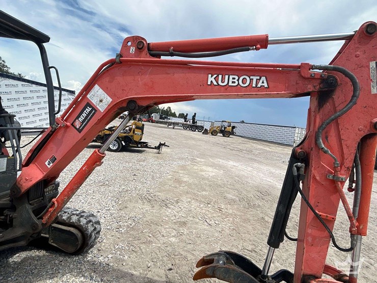 2019-kubota-kx71-3s-image-18