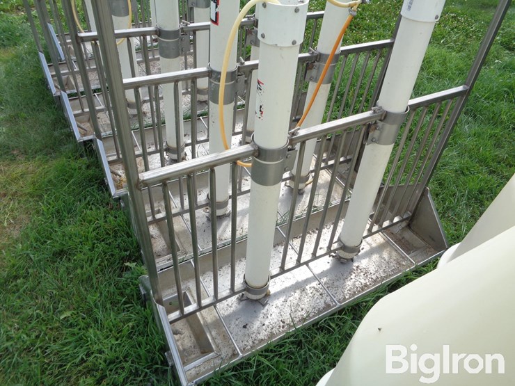 stainless-steel-tube-feeders-image-14