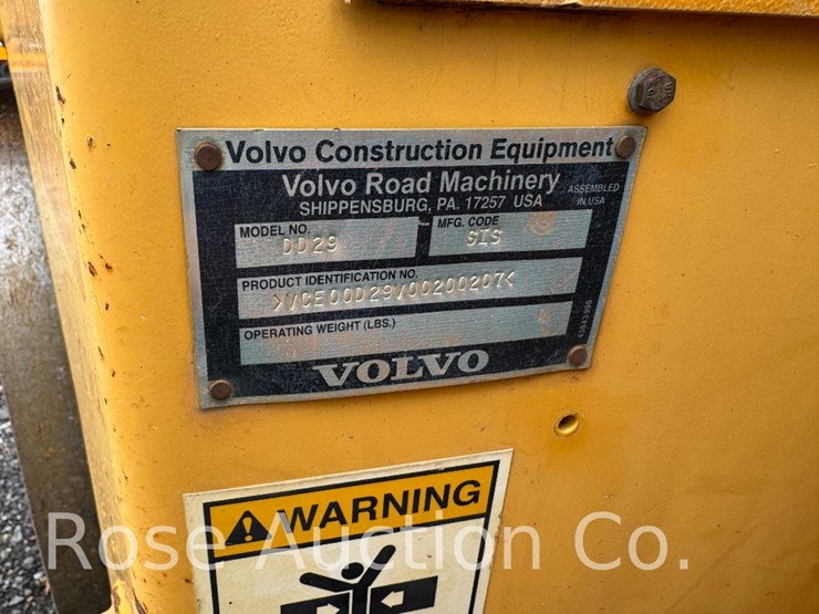 2014-volvo-dd29-image-2