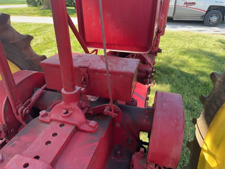 massey-harris-challenger-image-21