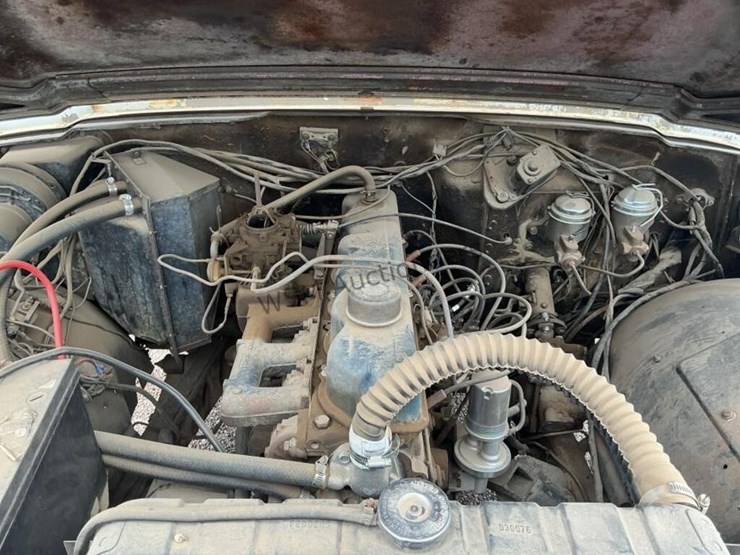 1966-jeep-gladiator-image-10