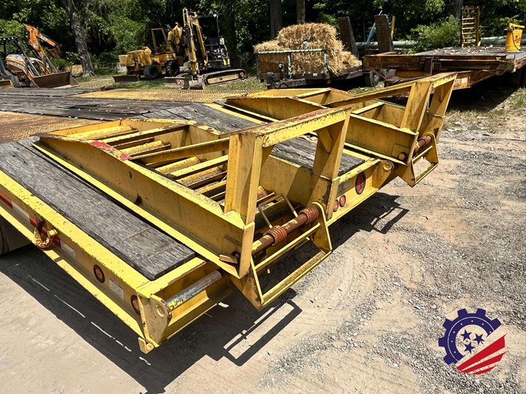 2018-better-built-22.5t-dual-t/a-equipment-trailer-image-21