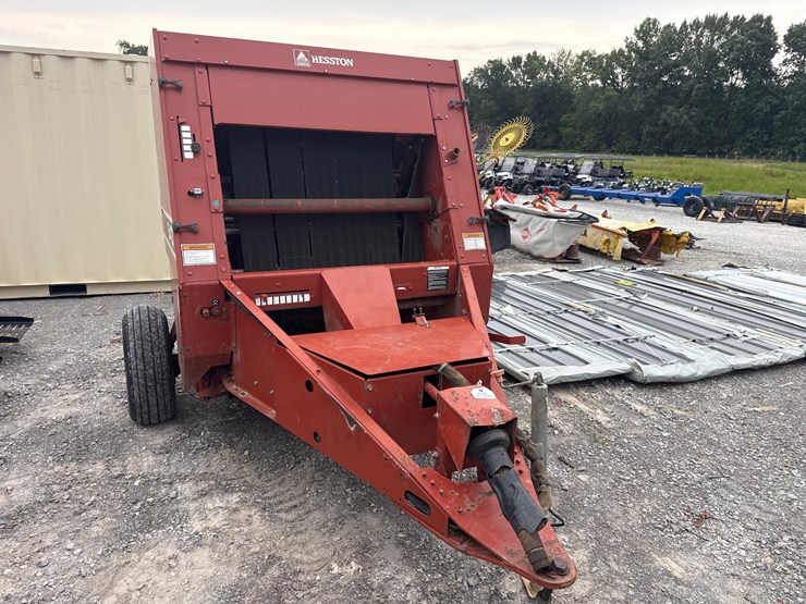 hesston-540-image-1