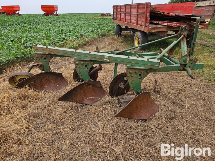 john-deere-f125-image-4