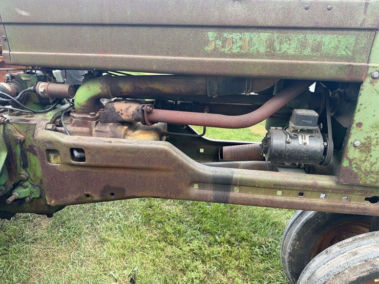 john-deere-b-image-24