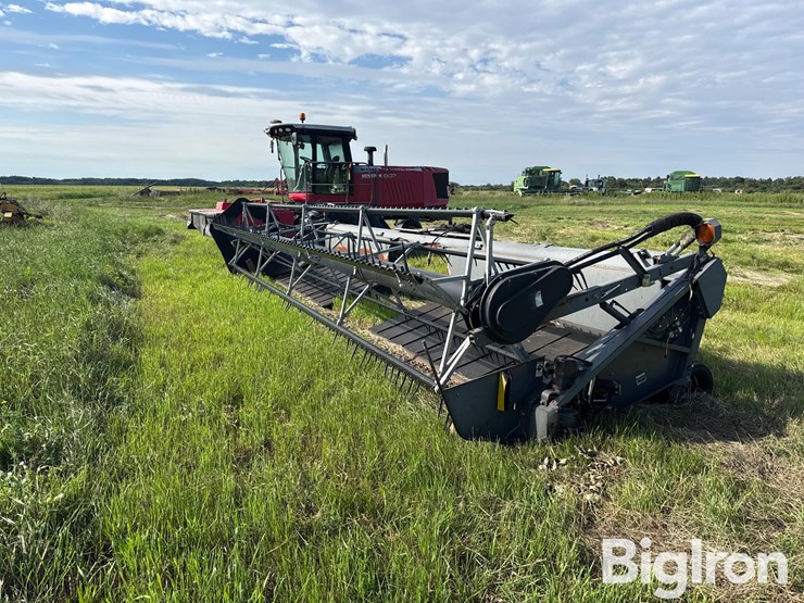 2012-massey-ferguson-5200-image-1
