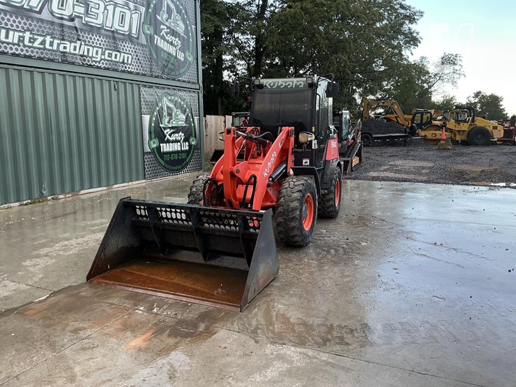 2021-kubota-r540-image-8