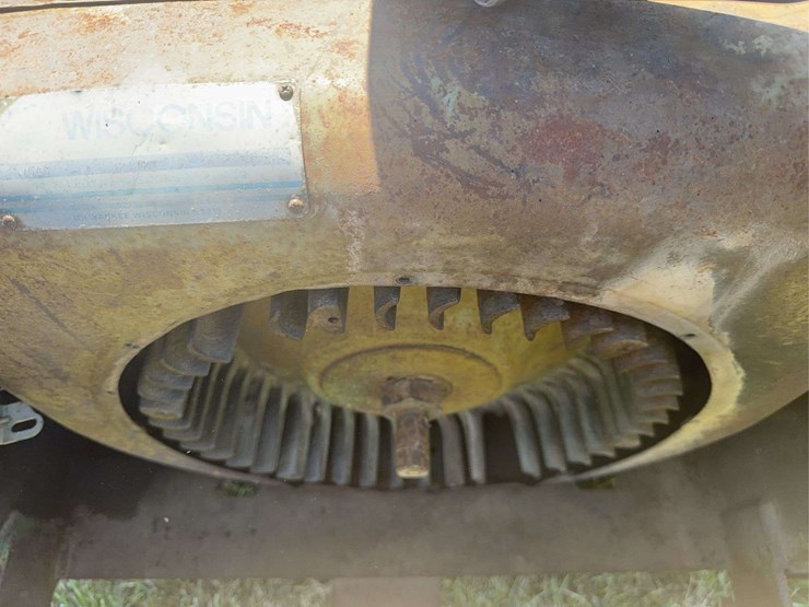 john-deere-170-image-25