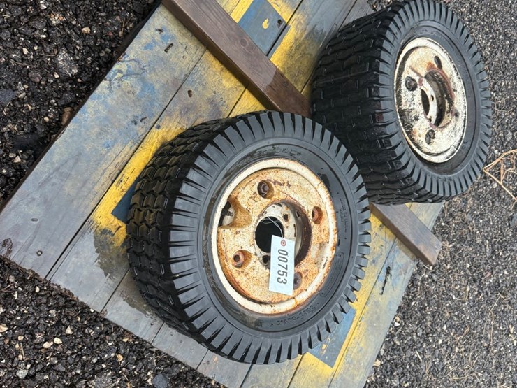 #753-•-pair-of-lawn-tractor-wheels-&-tires-image-2